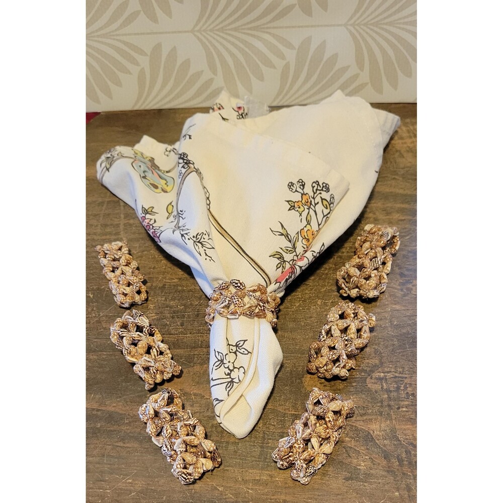 Vintage Cluster Shell Napkin Rings – Set of 7 Cowrie Seashell Table Decor